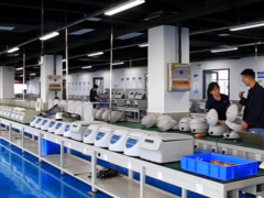 Máy ly tâm phòng thí nghiệm y tế loại cánh quạt có thể điều chỉnh tốc độ